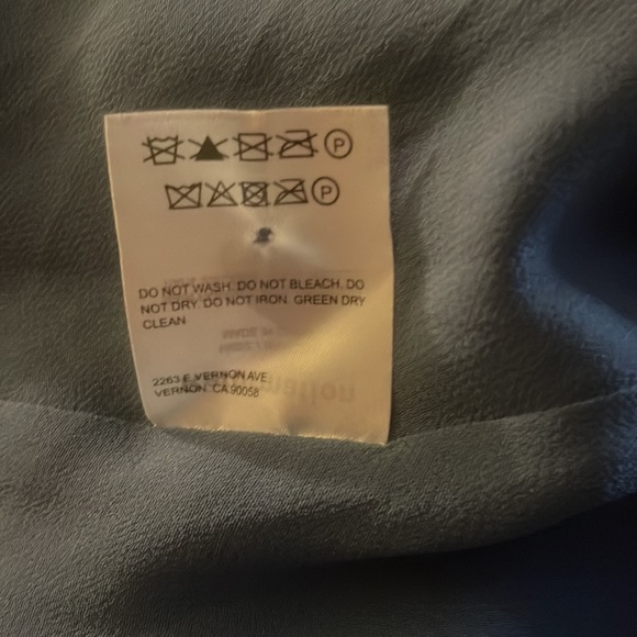 🚫SOLD🚫 Reformation Jourdan Dress - Picture 9 of 9